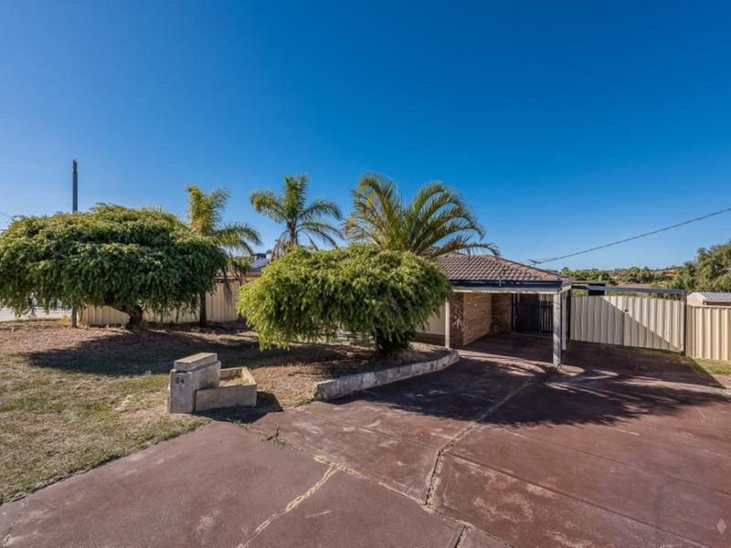 64 Highclere Boulevard, Marangaroo WA 6064