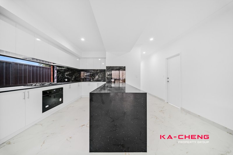 Photo - 64 Hollett Road, Morley WA 6062 - Image 12