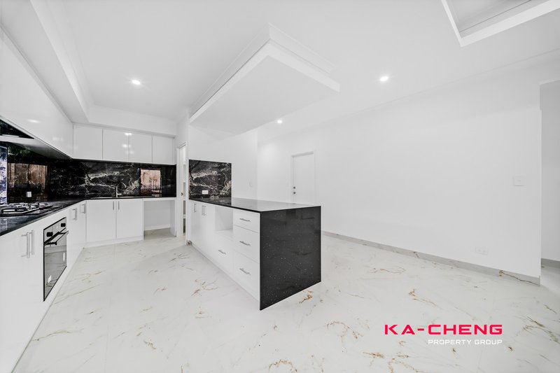 Photo - 64 Hollett Road, Morley WA 6062 - Image 14