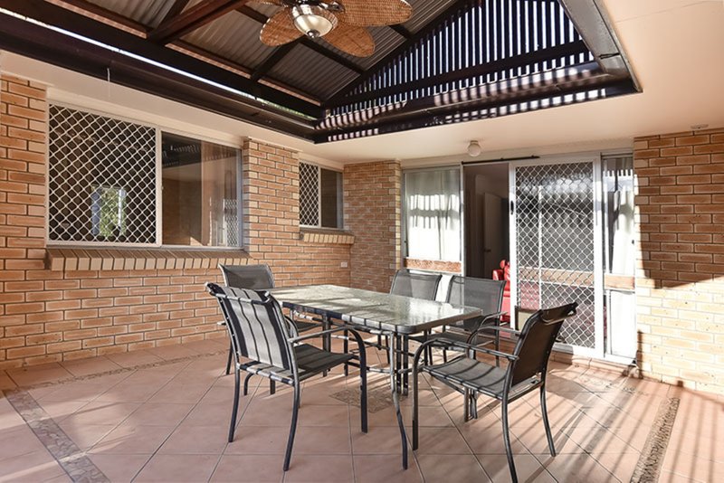 Photo - 64 Jardine Drive, Springwood QLD 4127 - Image 3