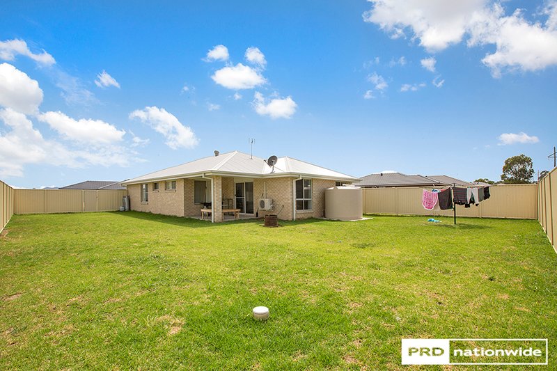 Photo - 64 Kenny Drive, Tamworth NSW 2340 - Image 4