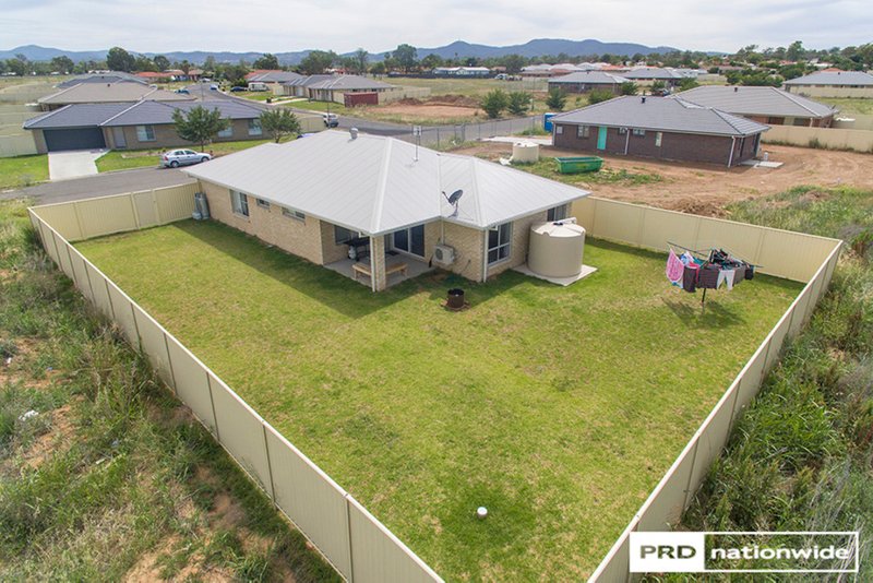 Photo - 64 Kenny Drive, Tamworth NSW 2340 - Image 14