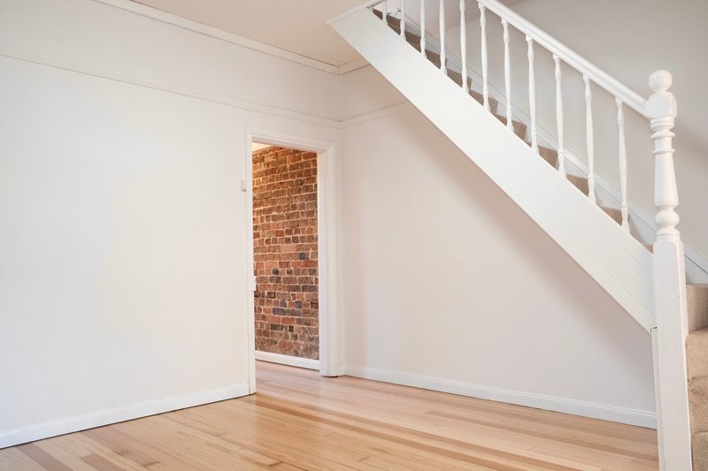 Photo - 64 Kingsclear Road, Alexandria NSW 2015 - Image 5