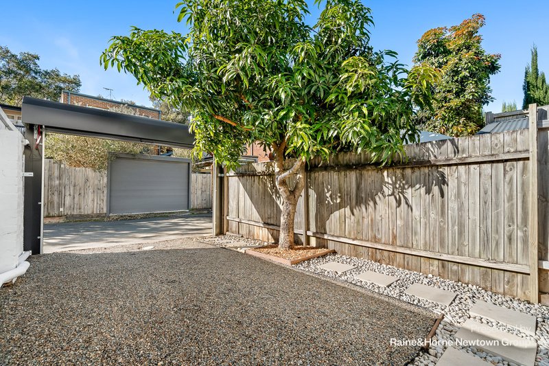 Photo - 64 Kingsclear Road, Alexandria NSW 2015 - Image 9