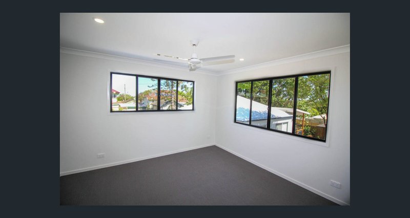 Photo - 64 Kitchener Street, Wynnum QLD 4178 - Image 8