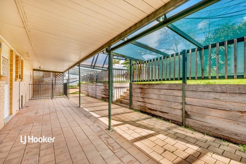 Photo - 64 Knightsbridge Avenue, Valley View SA 5093 - Image 9