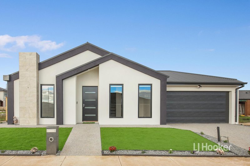 Photo - 64 Krateron Street, Fraser Rise VIC 3336 - Image 2