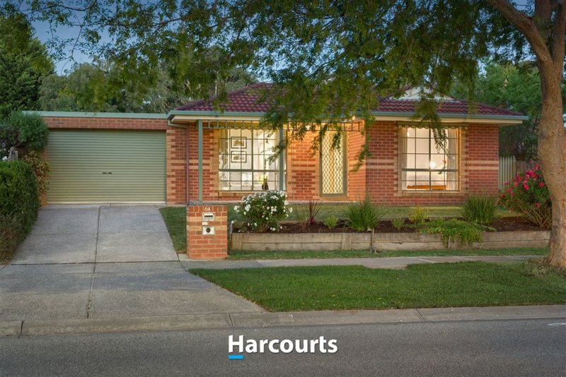 64 Lake View Drive, Narre Warren South VIC 3805