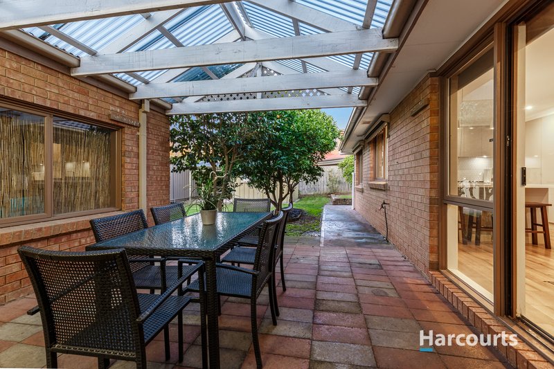 Photo - 64 Lakesfield Drive, Lysterfield VIC 3156 - Image 10