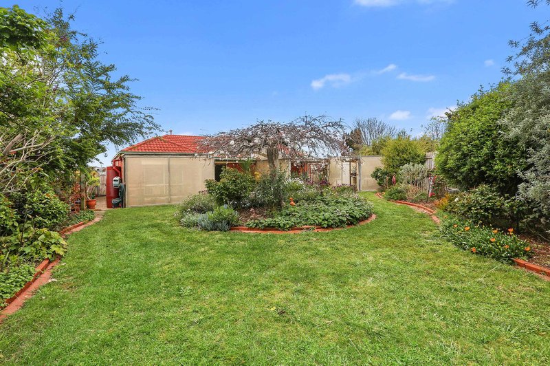 Photo - 64 Lara Boulevard, Lara VIC 3212 - Image 17