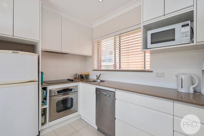 Photo - 6/4 Magnus Street, Nelson Bay NSW 2315 - Image 5