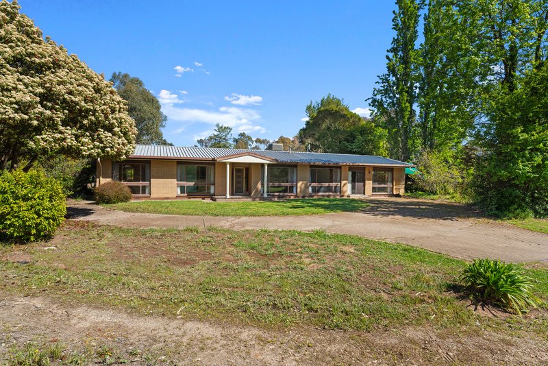 Photo - 64 Mansfield Road, Benalla VIC 3672 - Image 2