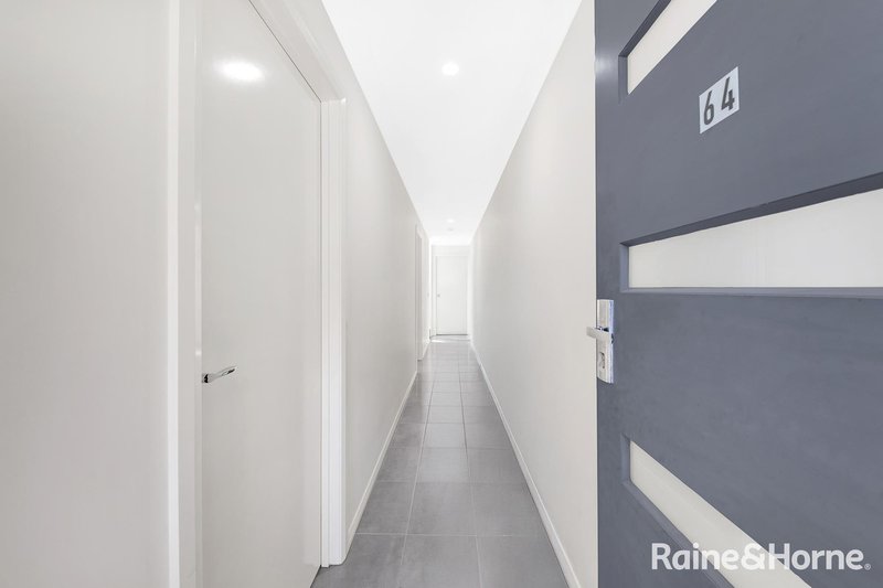 Photo - 64 Marwood Avenue, Truganina VIC 3029 - Image 11