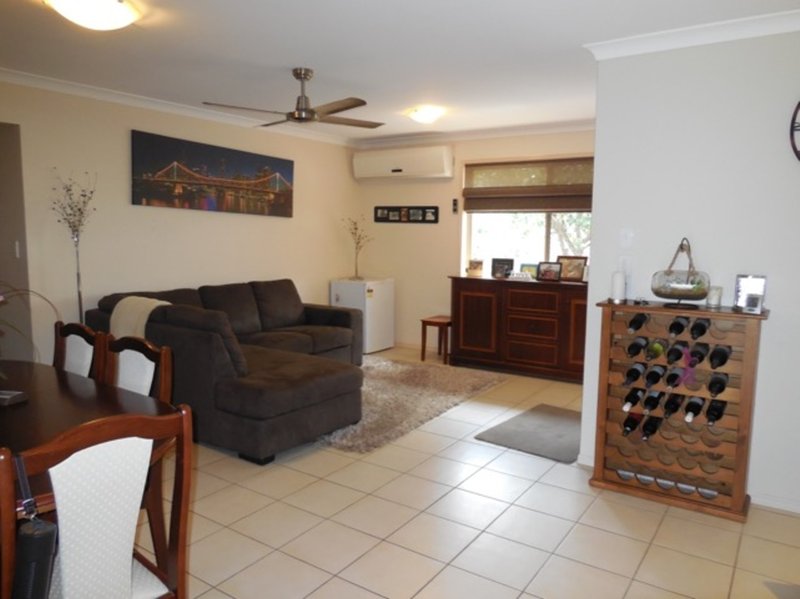 Photo - 64 Mayda Street, Shailer Park QLD 4128 - Image 7