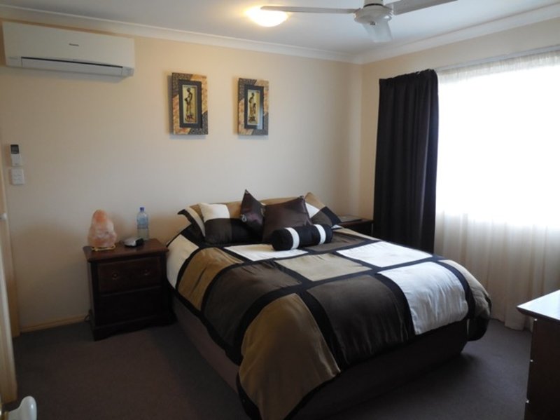 Photo - 64 Mayda Street, Shailer Park QLD 4128 - Image 9