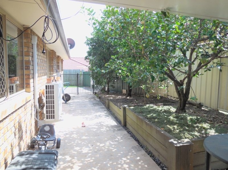 Photo - 64 Mayda Street, Shailer Park QLD 4128 - Image 12