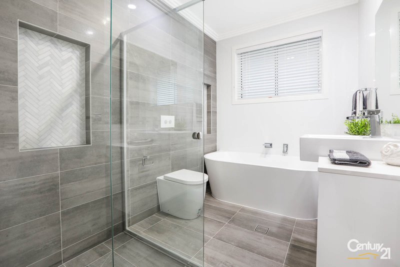 Photo - 64 Mcmillian Circuit, North Kellyville NSW 2155 - Image 5