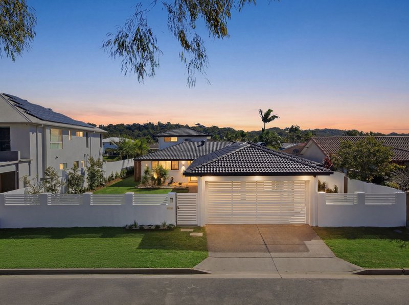 Photo - 64 Melaleuca Drive, Palm Beach QLD 4221 - Image 2