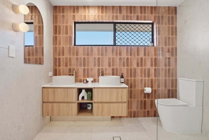 Photo - 64 Melaleuca Drive, Palm Beach QLD 4221 - Image 20