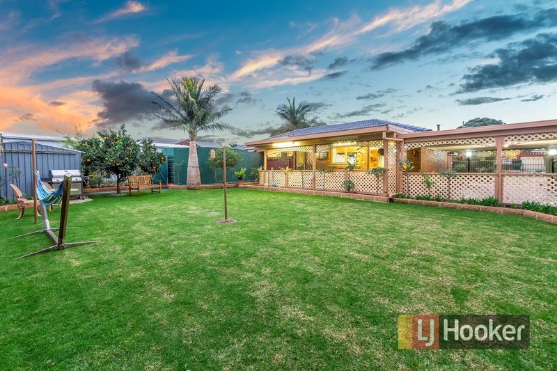 Photo - 64 Millswyn Avenue, Hampton Park VIC 3976 - Image 14