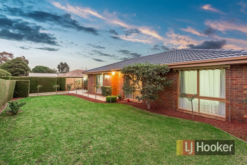 Photo - 64 Millswyn Avenue, Hampton Park VIC 3976 - Image 17