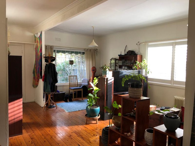 Photo - 64 Mount Ettalong Road, Umina Beach NSW 2257 - Image 4