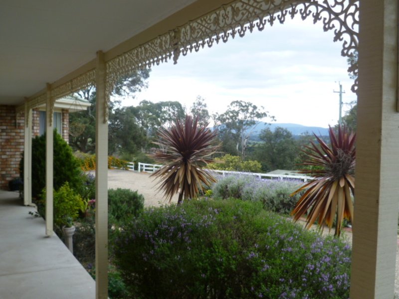 Photo - 64 Mountview Close, Bega NSW 2550 - Image 2