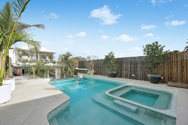 Photo - 64 Murriverie Road, North Bondi NSW 2026 - Image 1