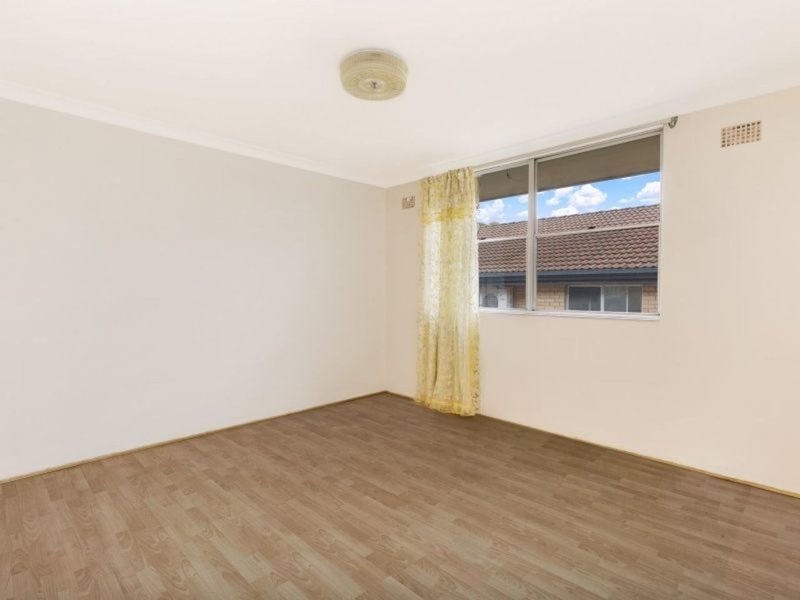 Photo - 6/4 Myall Street, Cabramatta NSW 2166 - Image 4