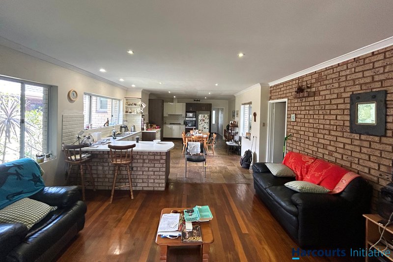 Photo - 64 Napier Road, Morley WA 6062 - Image 2