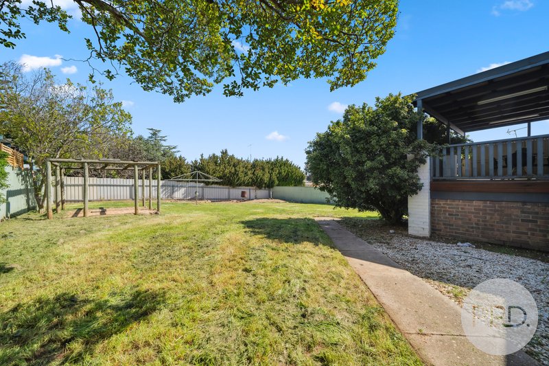 Photo - 64 Nixon Cres , Tolland NSW 2650 - Image 17