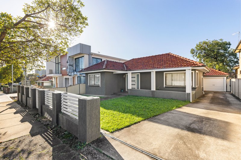 Photo - 64 Ostend Street, Lidcombe NSW 2141 - Image 3