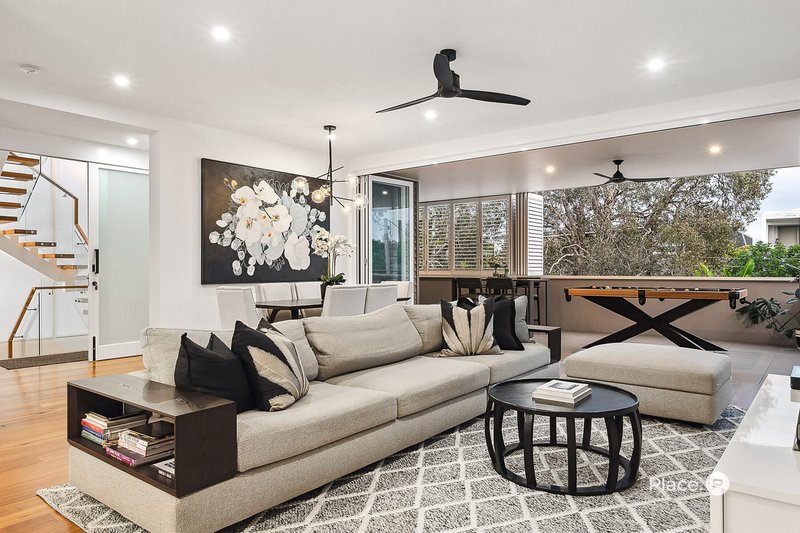 Photo - 64 Oxford Street, Bulimba QLD 4171 - Image 10