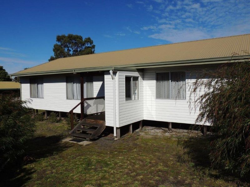 64 Park Avenue, Walpole WA 6398