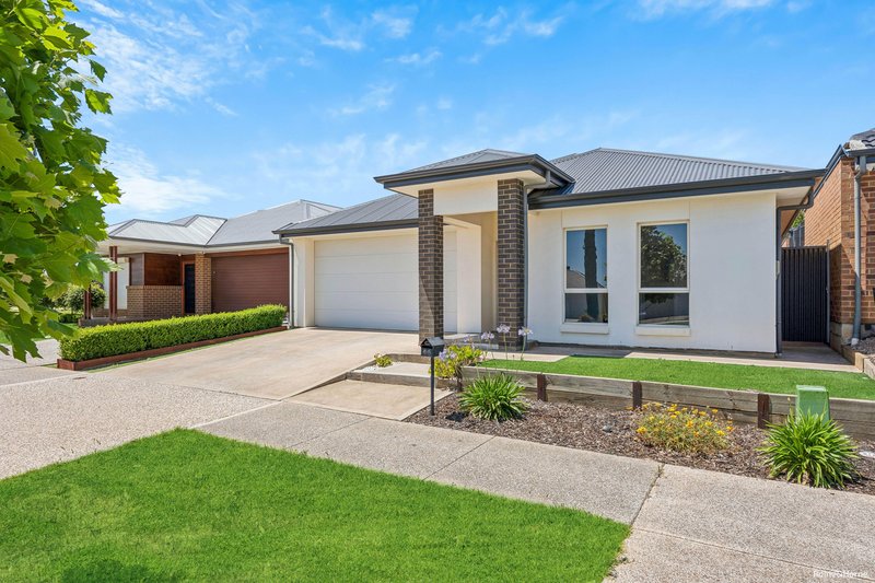 Photo - 64 Park Terrace, Blakeview SA 5114 - Image 2