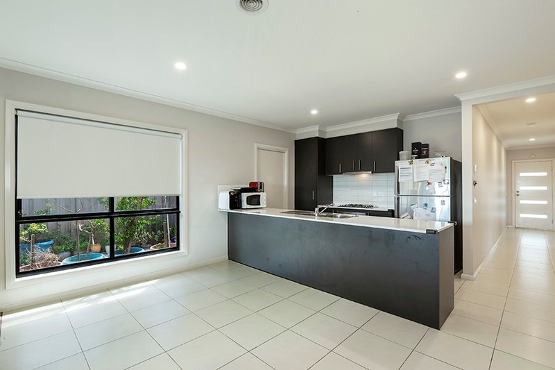 Photo - 64 Parliament Street, Point Cook VIC 3030 - Image 2