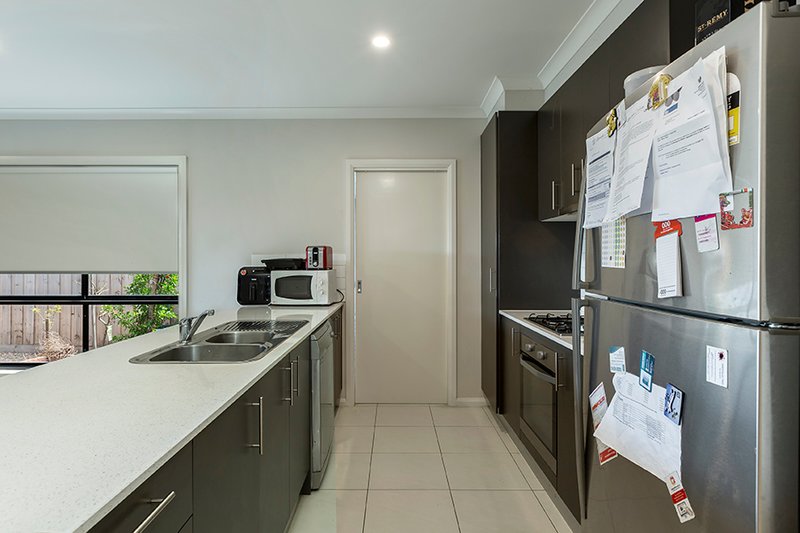 Photo - 64 Parliament Street, Point Cook VIC 3030 - Image 3