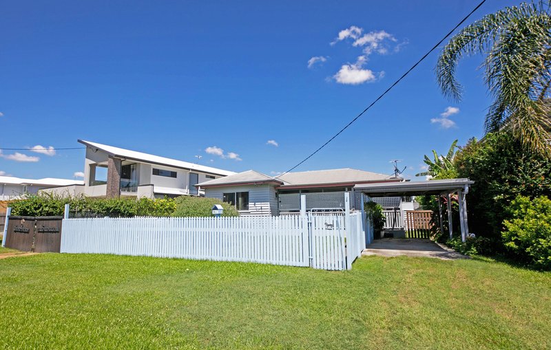 Photo - 64 Pleystowe Crescent, Hendra QLD 4011 - Image 1