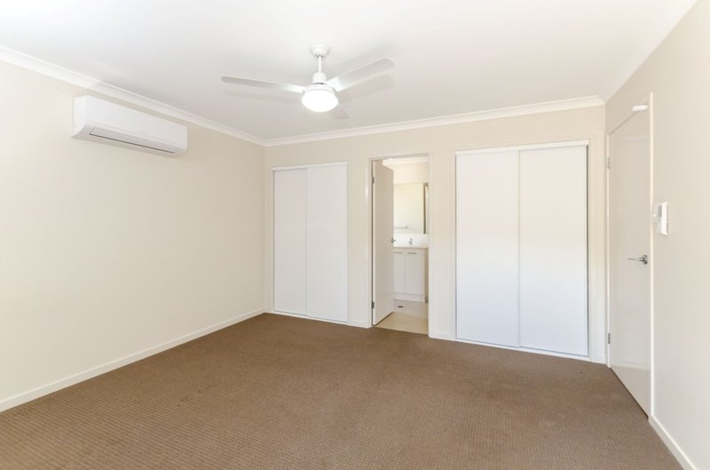 Photo - 64 Powell Close, New Auckland QLD 4680 - Image 6