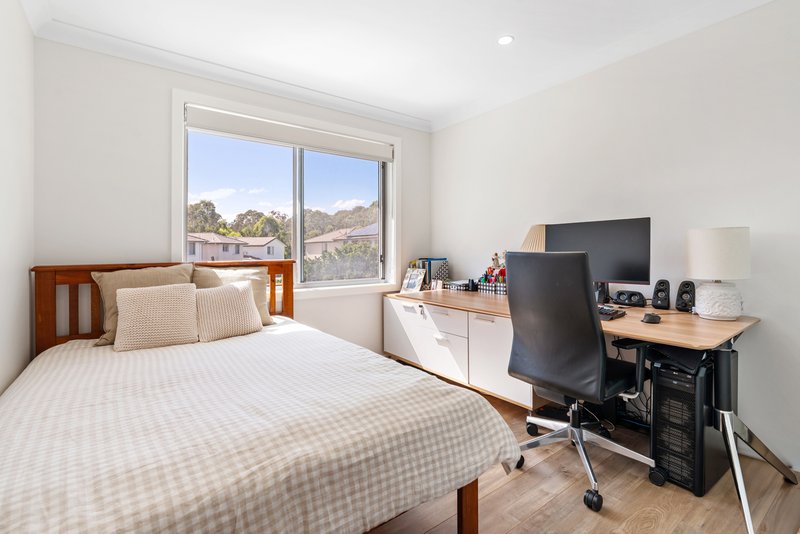 Photo - 64 Regentville Drive, Elizabeth Hills NSW 2171 - Image 6