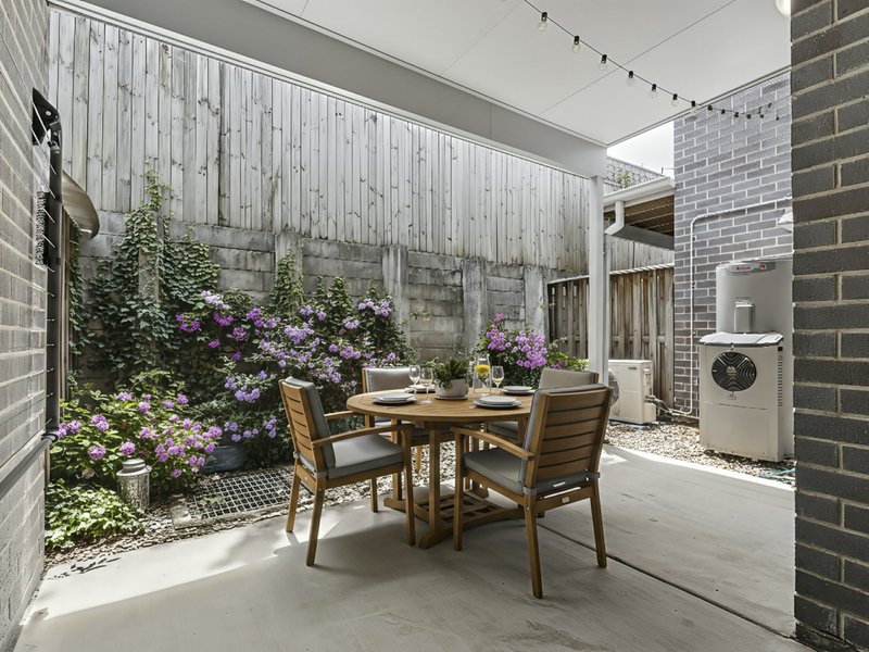 Photo - 6/4 Reserve Court, Murrumba Downs QLD 4503 - Image 11