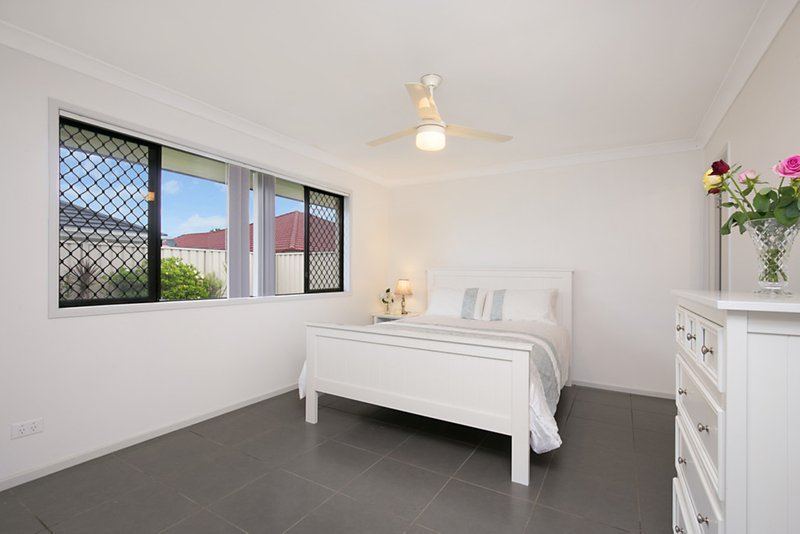 Photo - 64 River Park Drive, Loganholme QLD 4129 - Image 7