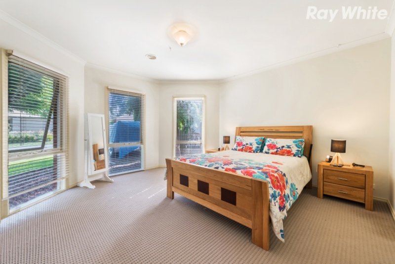 Photo - 64 Rockys Way, Lilydale VIC 3140 - Image 3