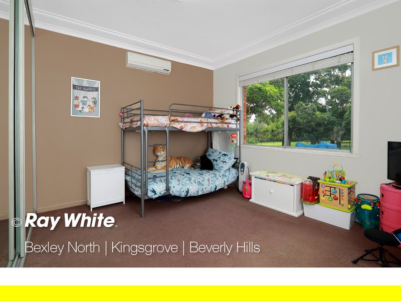 Photo - 64 Rosebank Avenue, Kingsgrove NSW 2208 - Image 3