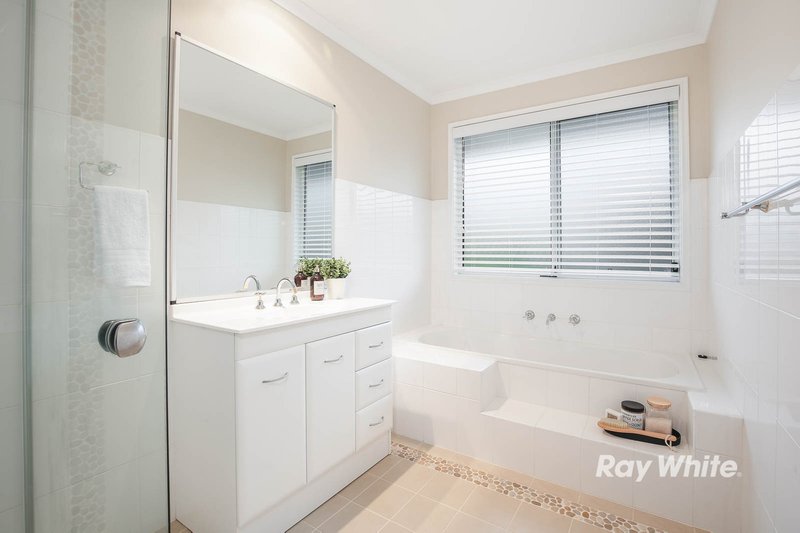 Photo - 64 Rosebery Road, Kellyville NSW 2155 - Image 10