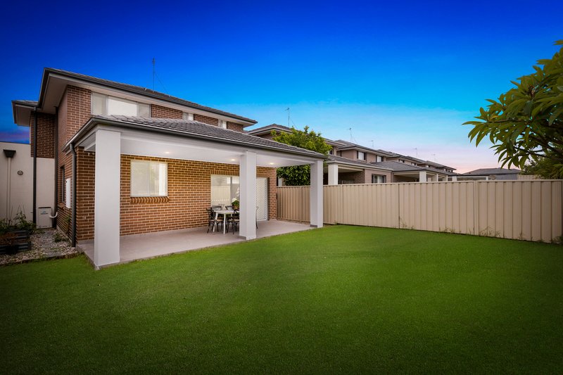 Photo - 64 Rosebrook Avenue, Kellyville Ridge NSW 2155 - Image 10