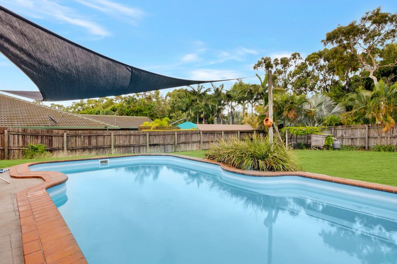 Photo - 64 Rosewood Drive, Norman Gardens QLD 4701 - Image 13