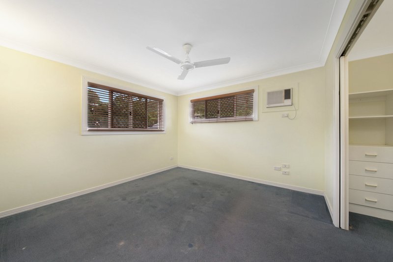 Photo - 64 Rosewood Drive, Norman Gardens QLD 4701 - Image 15