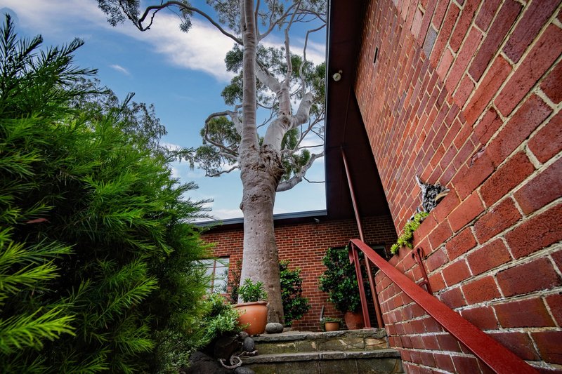 64 Rosny Esplanade, Rosny TAS 7018