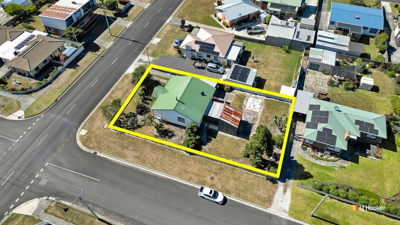 Photo - 64 Saunders Street, Wynyard TAS 7325 - Image 14